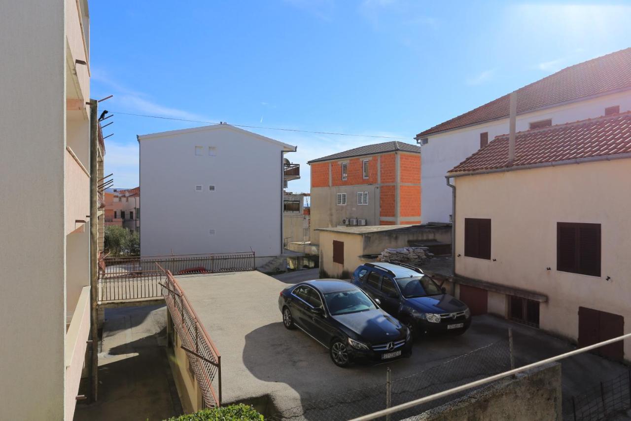 Apartments With A Parking Space Split - 11518 Exterior photo